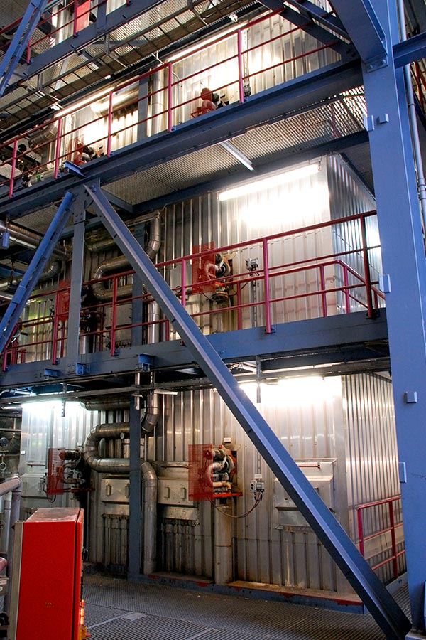 images/bilder-energieteil/06_energieteil.jpg#joomlaImage://local-images/bilder-energieteil/06_energieteil.jpg?width=600&height=900