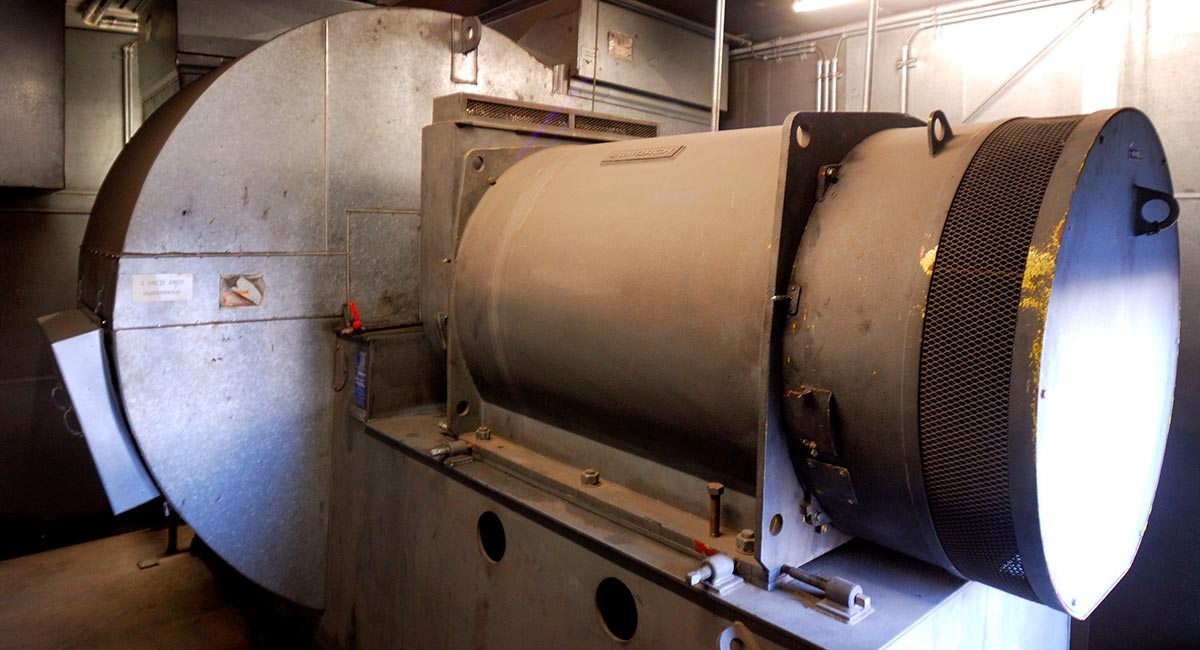 images/bilder-energieteil/10_energieteil.jpg#joomlaImage://local-images/bilder-energieteil/10_energieteil.jpg?width=600&height=900