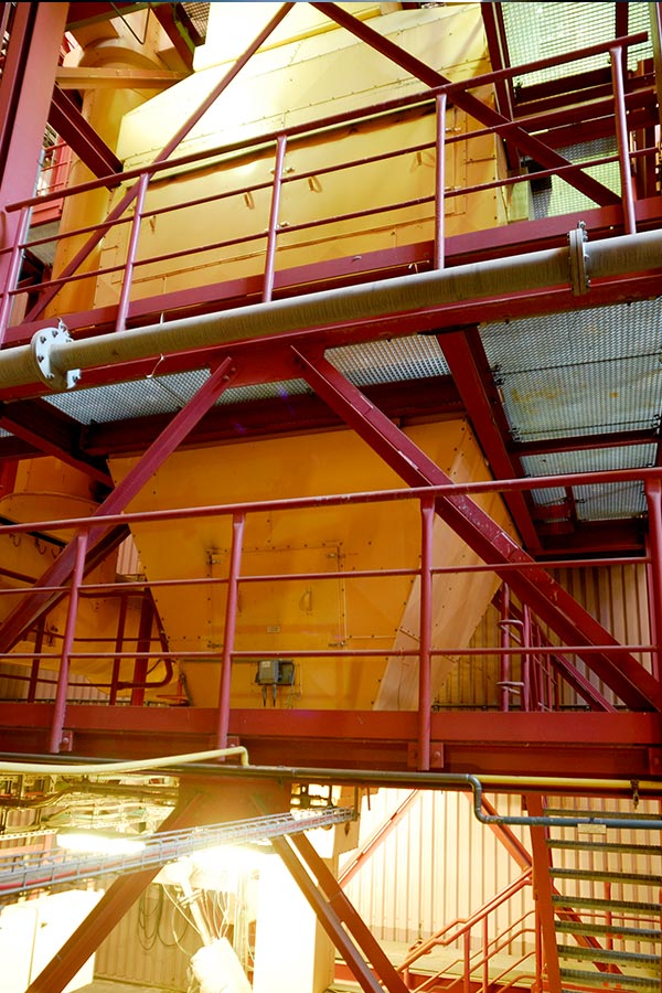 images/bilder-muellteil/06_muellteil.jpg#joomlaImage://local-images/bilder-muellteil/06_muellteil.jpg?width=600&height=900