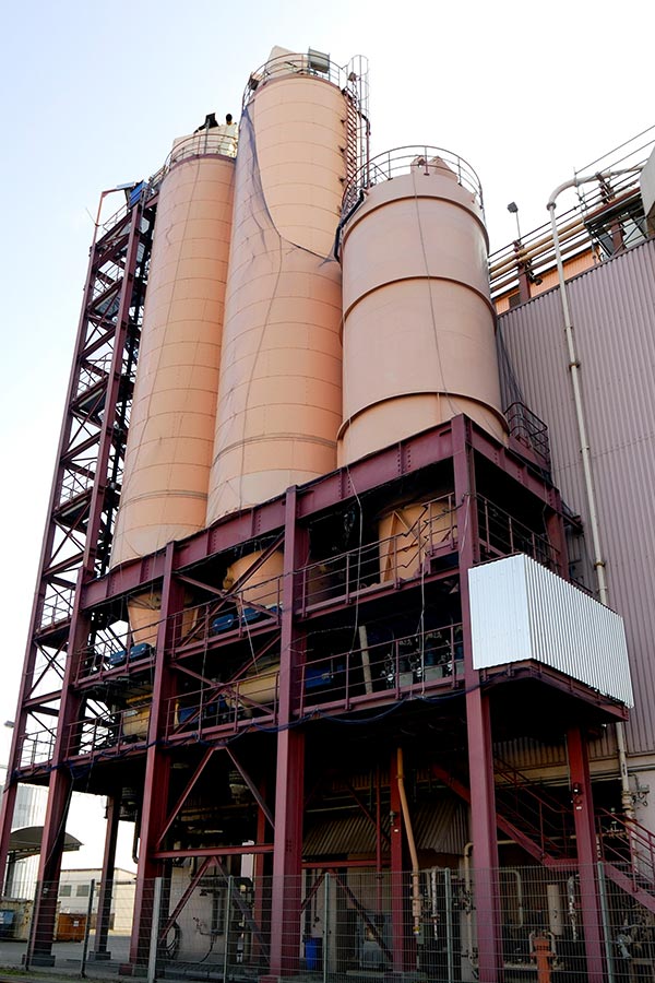 images/bilder-muellteil/13_muellteil.jpg#joomlaImage://local-images/bilder-muellteil/13_muellteil.jpg?width=600&height=900